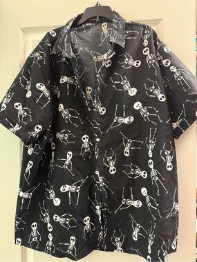 Black Skeleton Print Short Sleeve Shirt